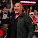 “Shut the hell up” – WWE legend defends Goldberg from criticism