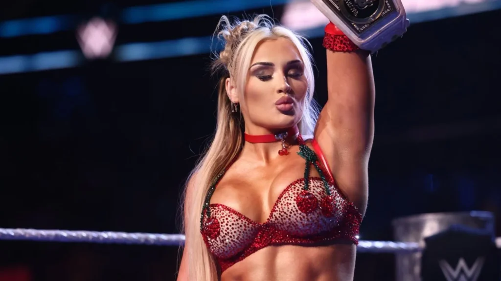 Tiffany Stratton reveals her new WWE name