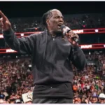 R-Truth defends WWE after changing his character again