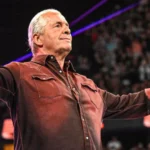 Bret Hart calls injured WWE star an “embarrassment” for his punches